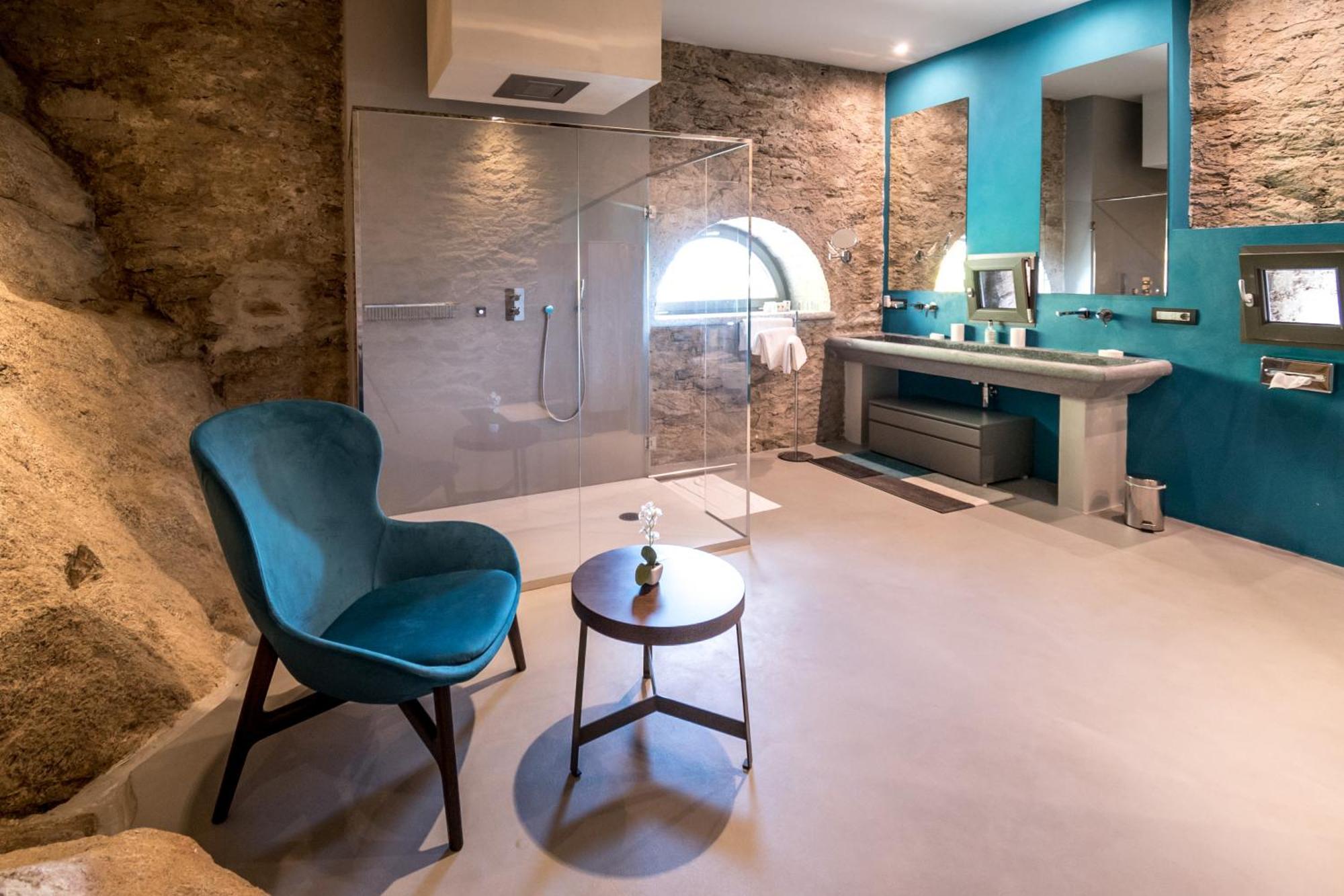 Camin Hotel Colmegna Luino Esterno foto