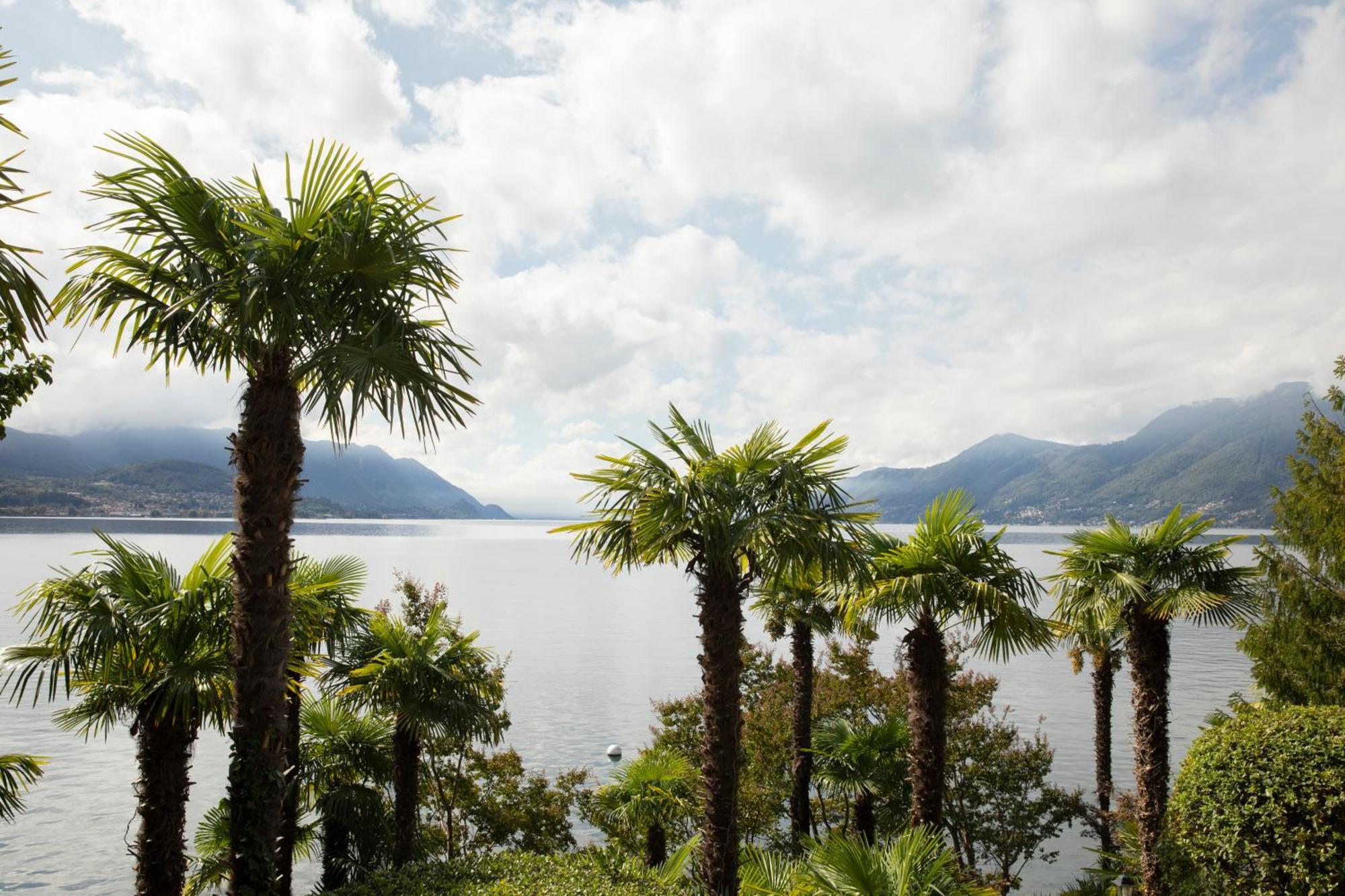 Camin Hotel Colmegna Luino Esterno foto